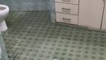 Foto Rumah Katon Kebanjiran, Bathtub Isi Air Comberan-Lantai Rembes