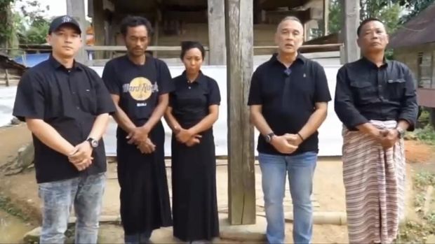 Komunitas moge Harley-Davidson, Hogers Indonesia menyampaikan permohonan maaf atas insiden bocah tewas tertabrak di Toraja Utara. Komunitas moge Harley-Davidson, Hogers Indonesia menyampaikan permohonan maaf atas insiden bocah tewas tertabrak di Toraja Utara.