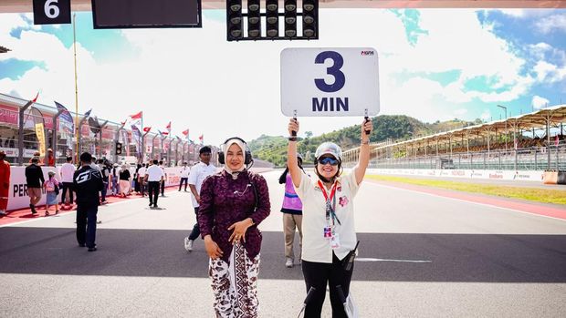 Para 'Kartini' Indonesia membuktikan kesetaraan gender di ajang 'Queens of the Circuit-Mandalika Kartini Race 2026', yang digelar di Sirkuit Pertamina Mandalika, Lombok, NTB, pada tanggal 1-3 Mei 2026.