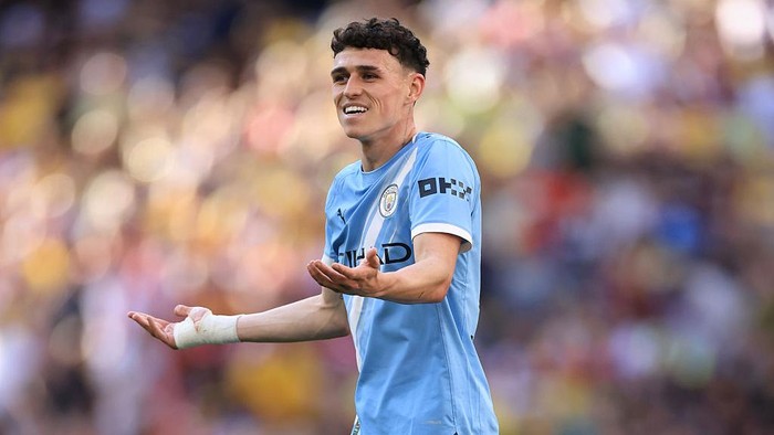 LONDON, ENGLAND - APRIL 25: Phil Foden of Manchester City during the Emirates FA Cup Semi Final match between Manchester City and Southampton on April 25, 2026 in London, England. (Photo by Marc Atkins/Getty Images)