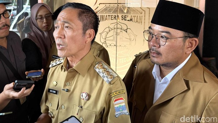 Wali Kota Palembang Ratu Dewa