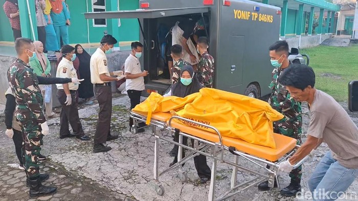 Sebanyak 16 korban tewas dalam kecelakaan bus ALS dan mobil tangki BBM di Musi Rawas Utara (Muratara), Sumatera Selatan, telah dievakuasi. Seluruh jenazah kini berada di RS Siti Aisyah Lubuklinggau.