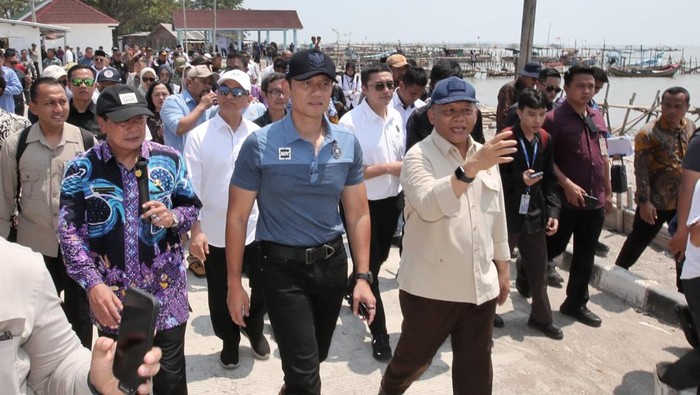 AHY Tinjau Kampung Nelayan Tanjung Kait, Tekankan Infrastruktur Pesisir