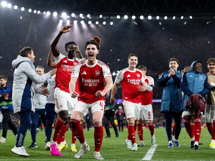 LONDON, ENGLAND - MAY 5: Declan Rice of Arsenal celebrates after their sides victory during the UEFA Champions League 2025/26 Semi Final Second Leg match between Arsenal FC and Atletico de Madrid at Arsenal Stadium on May 5, 2026 in London, England. (Photo by Gaspafotos/MB Media/Getty Images)