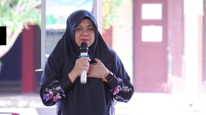 Warga Pelosok Siak Kesulitan Minyak, Bupati Afni Minta BPH Migas Kasih Solusi