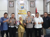 Sopir Bus Sugeng Rahayu yang Diadang Guru SLB di Magetan Minta Maaf