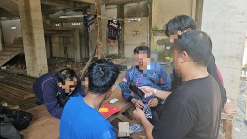 Dua pria asal Jabar terjaring OTT Balai Besar Pengawas Obat dan Makanan (BBPOM) Mataram, Rabu (6/5/2026).