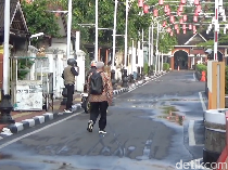 Video: Efisiensi, ASN Purwakarta Kerja Naik Sepeda, Ojol hingga Angkot