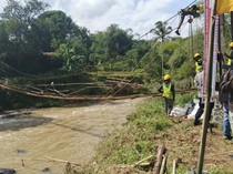 Jembatan Gantung Jantake Sukabumi Diperbaiki, Warga Tak Lagi Was-was