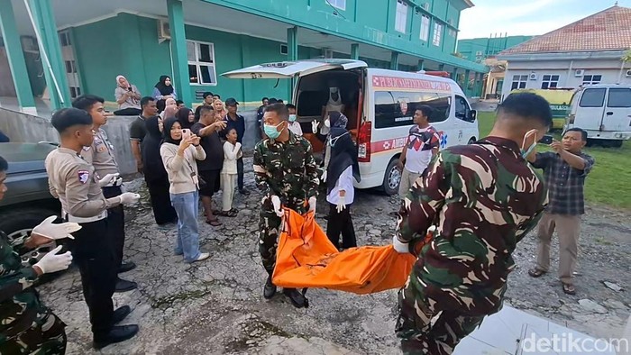 Jenazah kecelakaan di Muratara sampai di rumah sakit Lubuklinggau