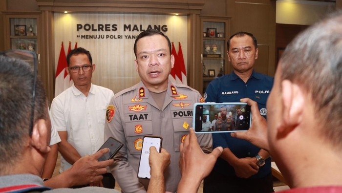 Kapolres Malang AKBP Muhammad Taat Resdi