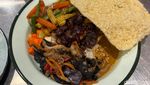 Sedapnya Nasi Hor Fun hingga Nasi Gunting Kari di Tengah Perkantoran