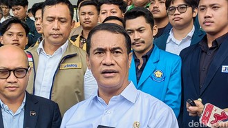 Pemerintah Cabut 2.231 Izin Pengecer-Distributor Pupuk Nakal