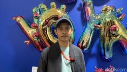 Dikira Balon, Eh Ternyata Patung!