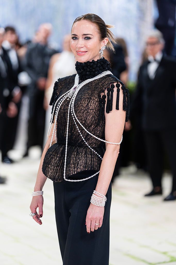 Emily Blunt di Met Gala 2026 yang diadakan di Museum Metropolitan pada 4 Mei 2026 di New York, New York.