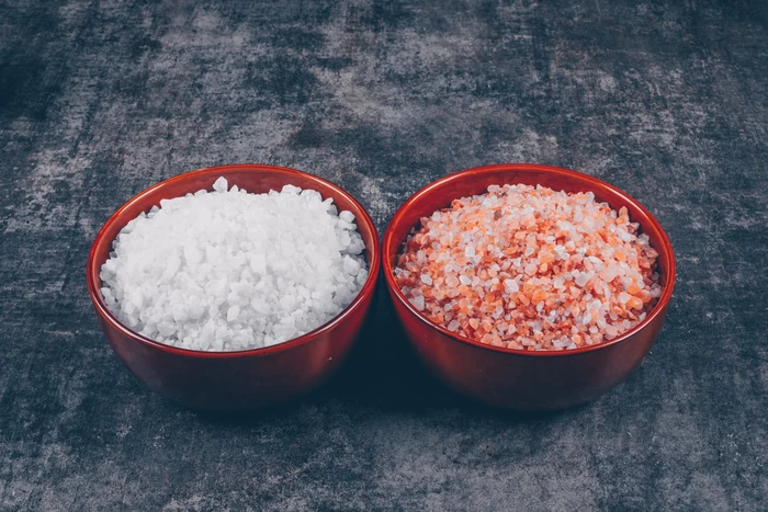 Pink Salt Lagi Tren, Benarkah Lebih Sehat dari Garam Putih? Ini Faktanya!