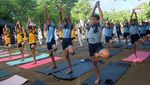 Ribuan Pelajar Bali Ikuti Gebyar Yoga Asana Pecahkan MURI