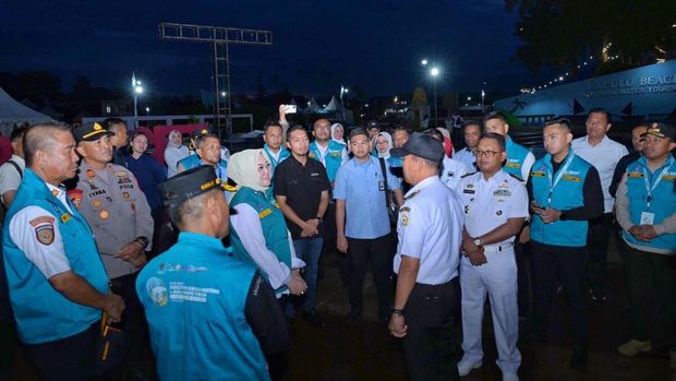 Wali Kota Kendari Siska Karina Imran turun langsung meninjau persiapan dan pembenahan di RTH Papalimba Puday.