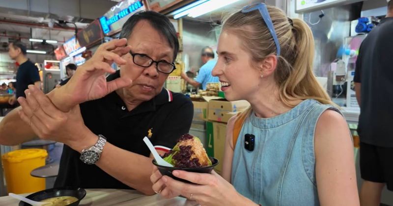 Tanpa Google! YouTuber Ini Jelajahi Kuliner Singapura Bareng Sopir Taksi YouTuber Ini Jelajahi Kuliner Singapura Bareng Sopir Taksi