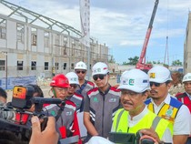 Mensos Tinjau Pembangunan Sekolah Rakyat Garapan Waskita Karya di Surabaya