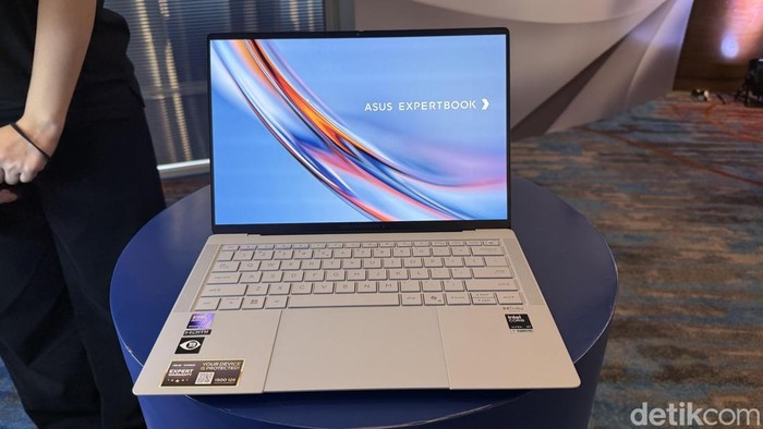 Asus ExpertBook Ultra