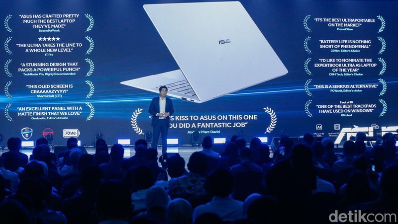 ASUS Indonesia resmi meluncurkan laptop bisnis premium terbaru, ASUS ExpertBook Ultra, di Jakarta, Kamis (7/5/2026). Laptop ini hadir membawa desain super tipis dan ringan, layar Tandem OLED, serta dukungan prosesor Intel Core Ultra generasi terbaru.