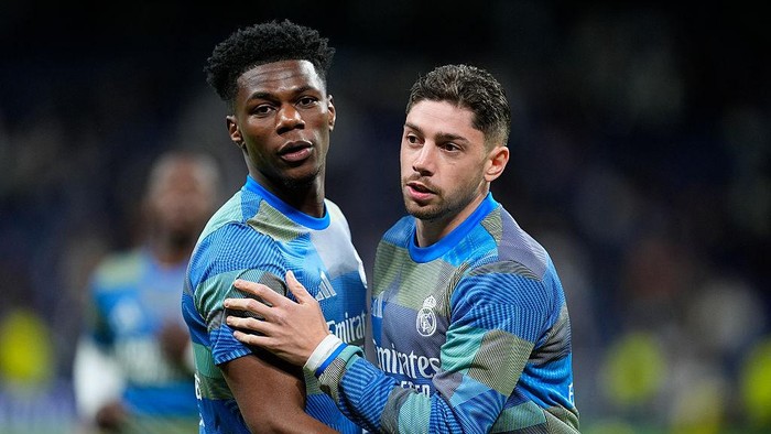 Madrid sanksi Tchouameni dan Valverde usai ribut di ruang ganti.