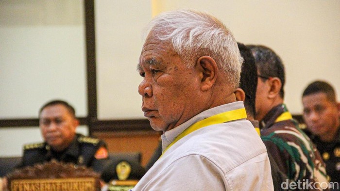 Sidang lanjutan kasus penyiraman air keras terhadap aktivis KontraS Andrie Yunus kembali digelar di Pengadilan Militer II-08 Jakarta, Kamis (7/5/2026). Persidangan kali ini menjadi sorotan setelah penasihat hukum terdakwa menghadirkan mantan Kepala Badan Intelijen Strategis (BAIS) TNI, Laksda TNI (Purn) Soleman B. Ponto, sebagai saksi ahli.