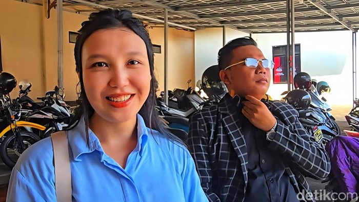 Evita dan kuasa hukumnya Diren Pandimas