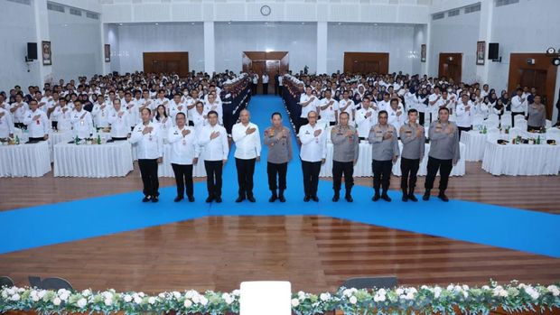 Kapolri Terima Adhi Bhakti Senapati dari BSSN