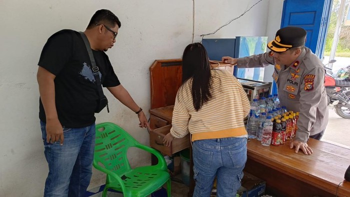 : Kapolsek Kompol Prima saat turun ke lokasi (Dok Polsek Mandau)