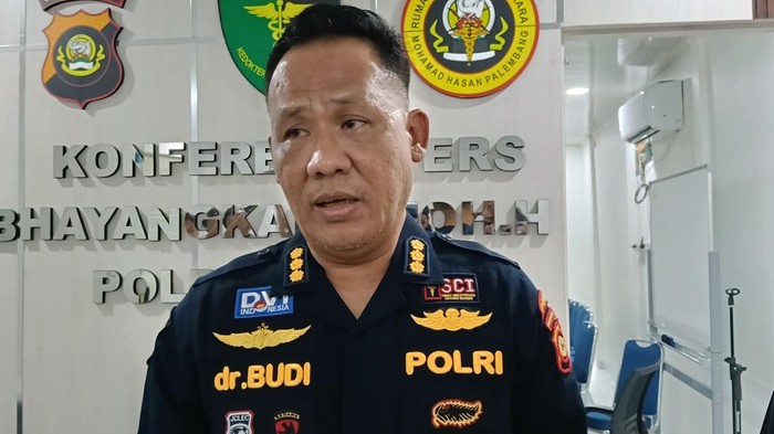 Karumkit RS Bhayangkara dr Budi Susanto