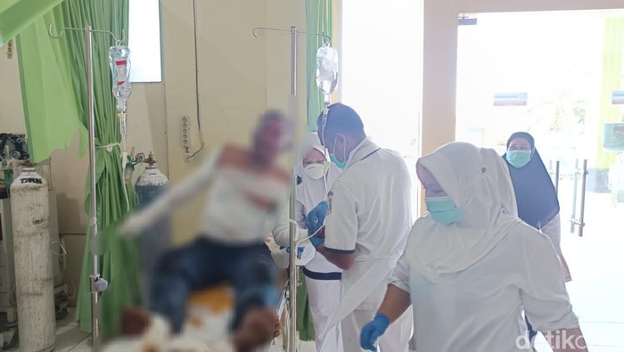 Korban selamat dalam kecelakaan di Muratara dirasa di RSUD Rupit