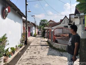 Viral Begal Pantat Terekam CCTV di Mertoyudan Magelang