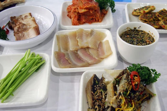 Makanan paling bau di dunia Makanan paling bau di dunia.