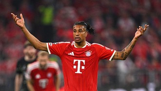Michael Olise Tolak Kontrak Miliaran demi Bebas Pilih Sepatu