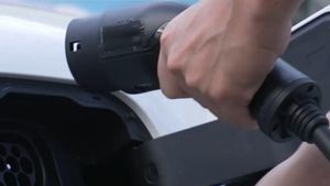 Video: Mobil Plug-in Hybrid Sudah Pasti Ramah Lingkungan, Apa Iya?