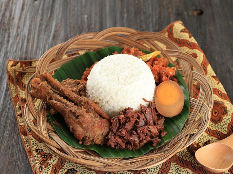 Gurih Manis! 10 Nasi Gudeg Sedep Miroso Aneka Lauk di Jakarta
