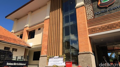 Gedung Bhara Daksa Polres Gianyar yang diresmikan Kapolda Bali Irjen Daniel Adityajaya, Kamis (7/5/2026). (Aryo Mahendro/detikBali).