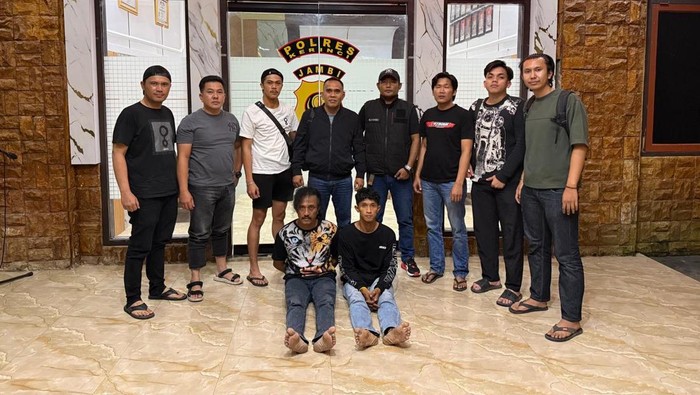 Polisi menangkap bapak dan anak di Kerinci, Jambi, yang menjadi pengedar sabu