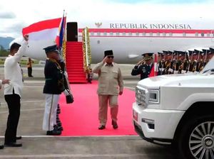 Video Prabowo Tiba di Filipina, Disambut Drum Band hingga Dijemput Maung