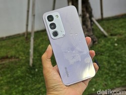 Video: Rilis di Indonesia, Ini Spesifikasi dan Harga Realme C100 Series