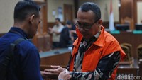 Hakim menilai sebagai pejabat tinggi di lingkungan Kemenaker, Fahrurozi seharusnya mengetahui mekanisme dan praktik yang berlangsung dalam pengurusan sertifikasi K3. Sikap saksi yang dinilai berbelit-belit membuat majelis beberapa kali mengingatkan agar memberikan keterangan secara jujur dan terbuka.