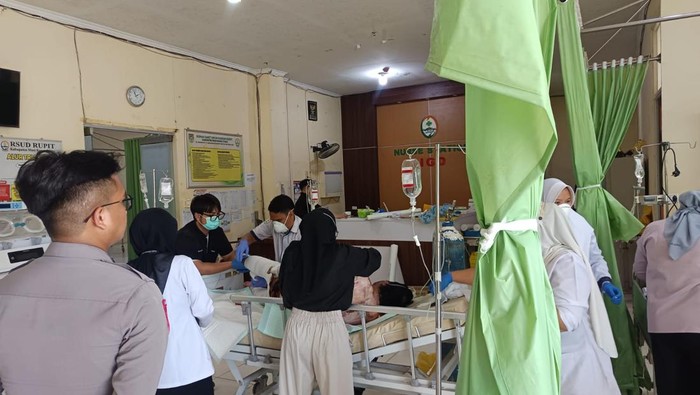Situasi rumah sakit di Lubuklinggau yang menjadi lokasi perawatan korban selamat dari laka bus ALS di Muratara