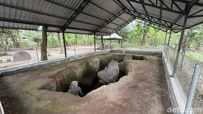 Struktur percandian di Situs Adan-Adan, Kecamatan Gurah, Kabupaten Kediri