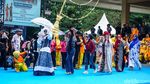 Tradisi Nyedengin Baju Hadirkan Suasana Jadul di Depok