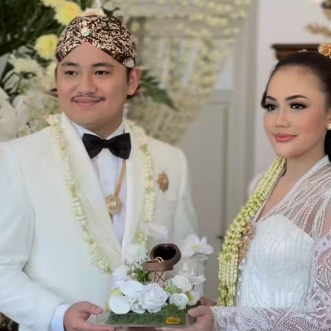 Respons Aksa Uyun Saat Yosika Ayumi Dibilang Tua