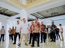 Wawalkot Zakiyuddin Pamerkan Gedung Warenhuis ke Raffi Ahmad