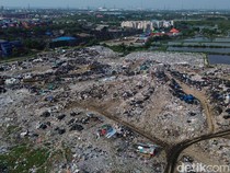 Gunungan Sampah Liar Cemari Kawasan Cilincing