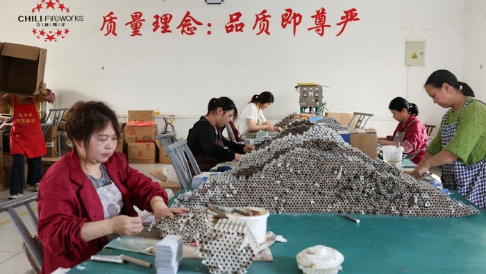 Hari Kemerdekaan AS Dongkrak Ekspor Kembang Api China
